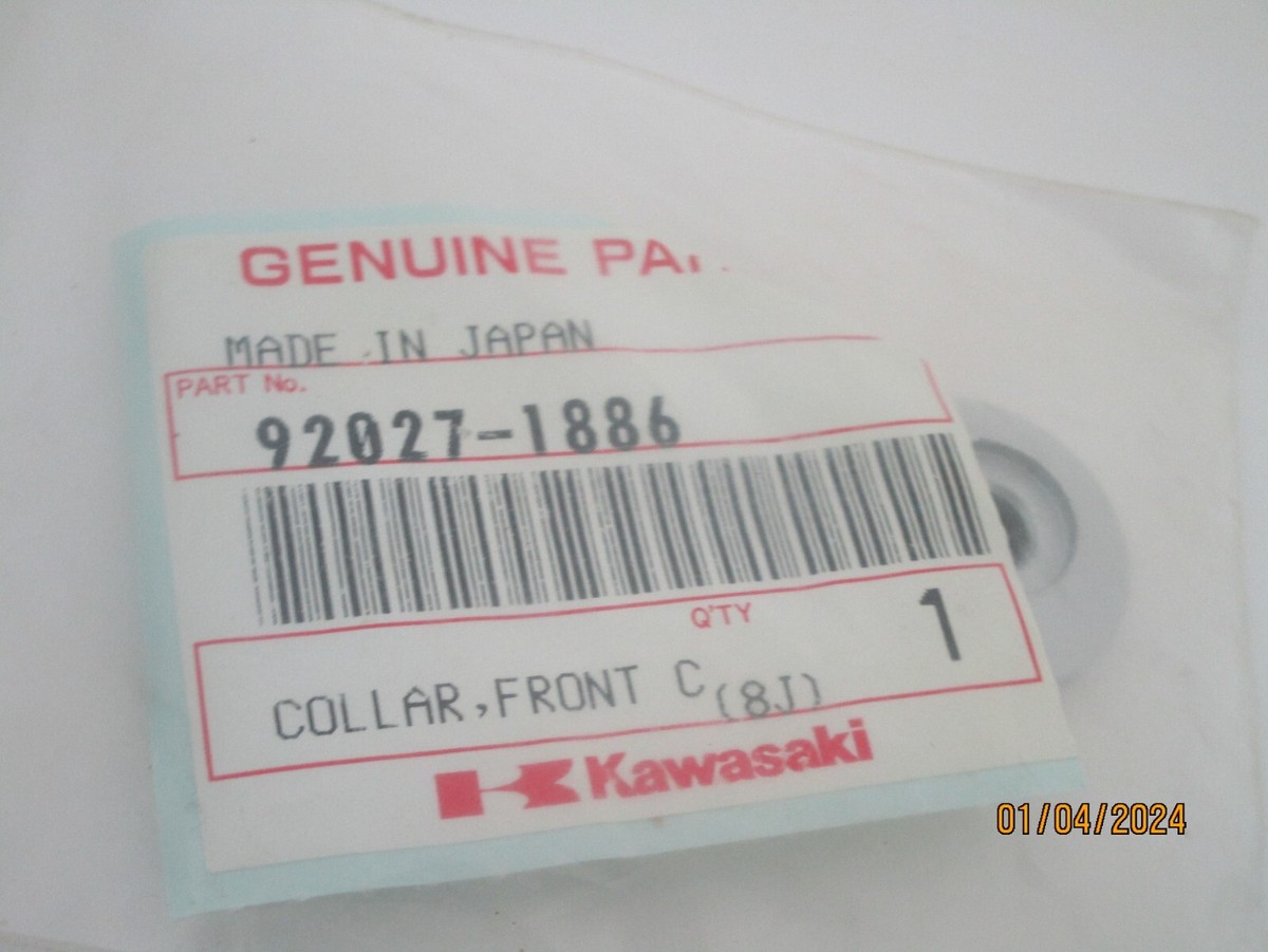 Kawasaki ZX1000 A1-A2 ZX 600 C1-C2 ZX 750 F1-F3 Cowling CollarPN