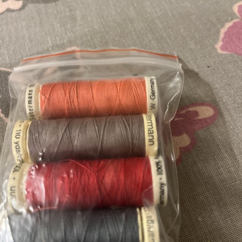 Gutermann Threads 100m - Picture 3 of 3