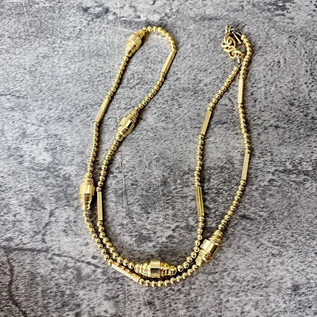 SAINT LAURENT (YSL) Collana lunga Yves Saint Laurent logo YSL oro 37 cm su tutta la lunghezza viene fornita con custodia