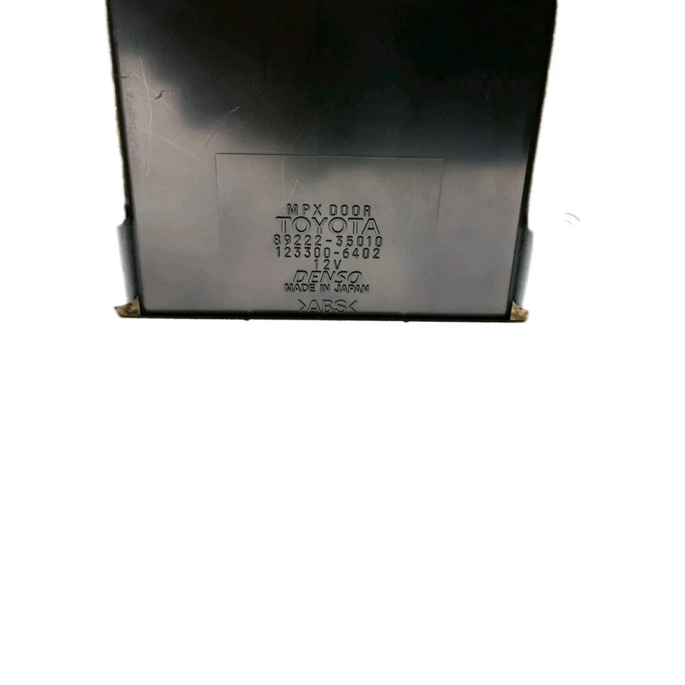 Módulo de control multiplexado puerta levadiza Toyota 4runner 2003-2009 89222-35010 Foto 2 de 4