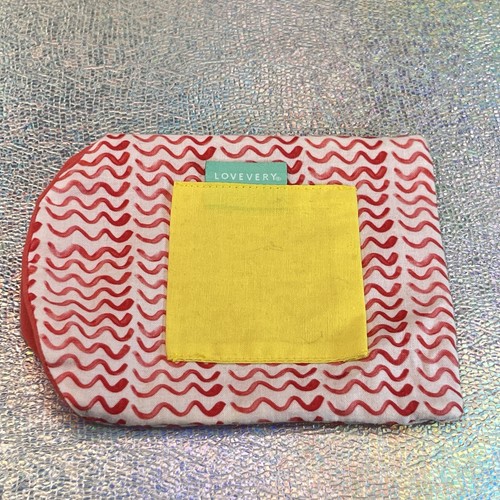 Lovevery Red White Wavy Crinkle Pouch Kids Baby Soft Toy 3-4 months
