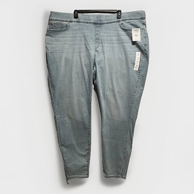 Levi's Plus Size Women's Skinny Pull-On High-Rise Jeans 28M/W39xL30 Light Wash
