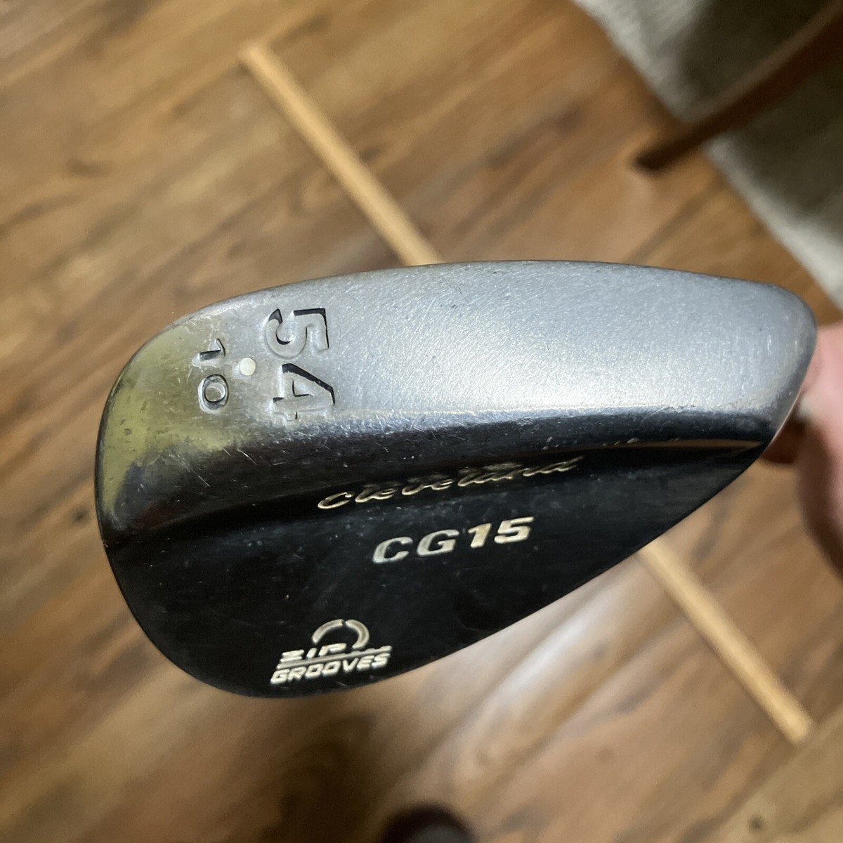 Cleveland CG15 Zip Grooves Wedge 54* White Dot 10 Right Handed