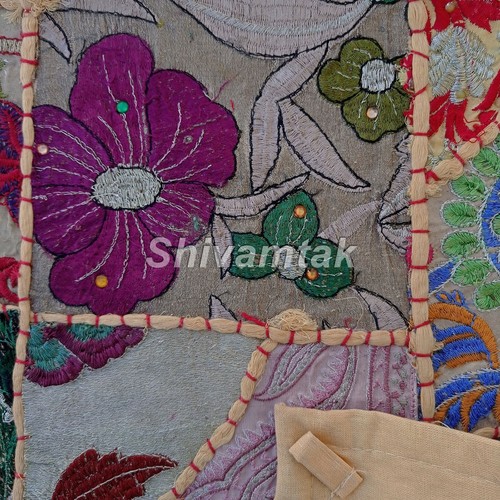 Indian Handmade Vintage Patchwork Table Runner Bohemian Wall Hanging 150cmx40cm - Picture 19 of 55