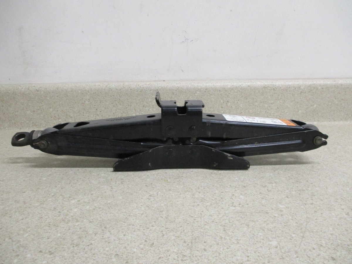 02 to 10 Ford Explorer Mercury Mountaineer Tire Wheel Jack