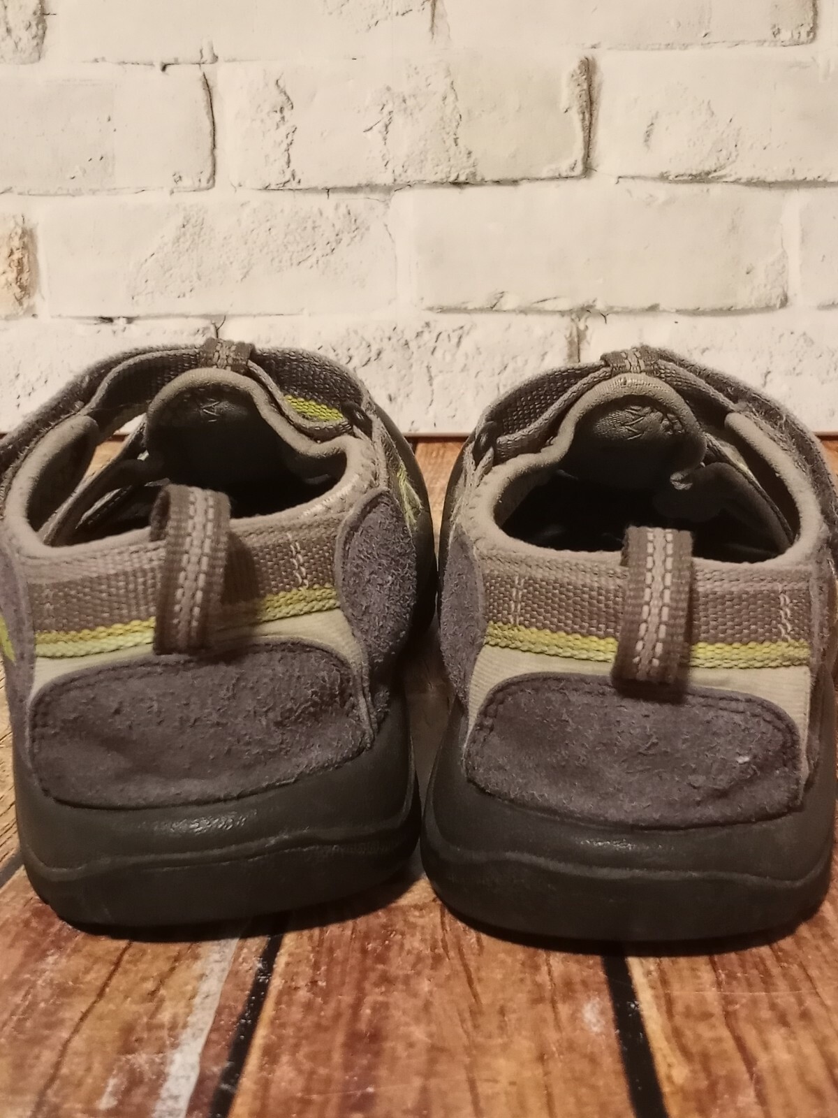 Sandali sportivi Keen Newport H2 grigio verde escursionismo acquatico (1014266) US bambino taglia 3