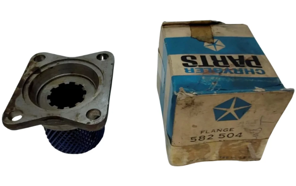1957 - 1960 道奇卡车 4WD 差速传输箱 U-Joint Flange 582504 NOS。 — 第 2/4 张图片