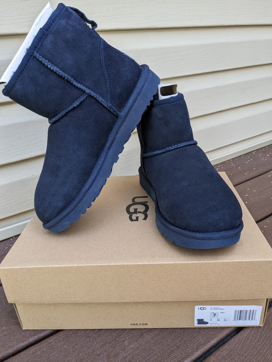 navy blue and white uggs
