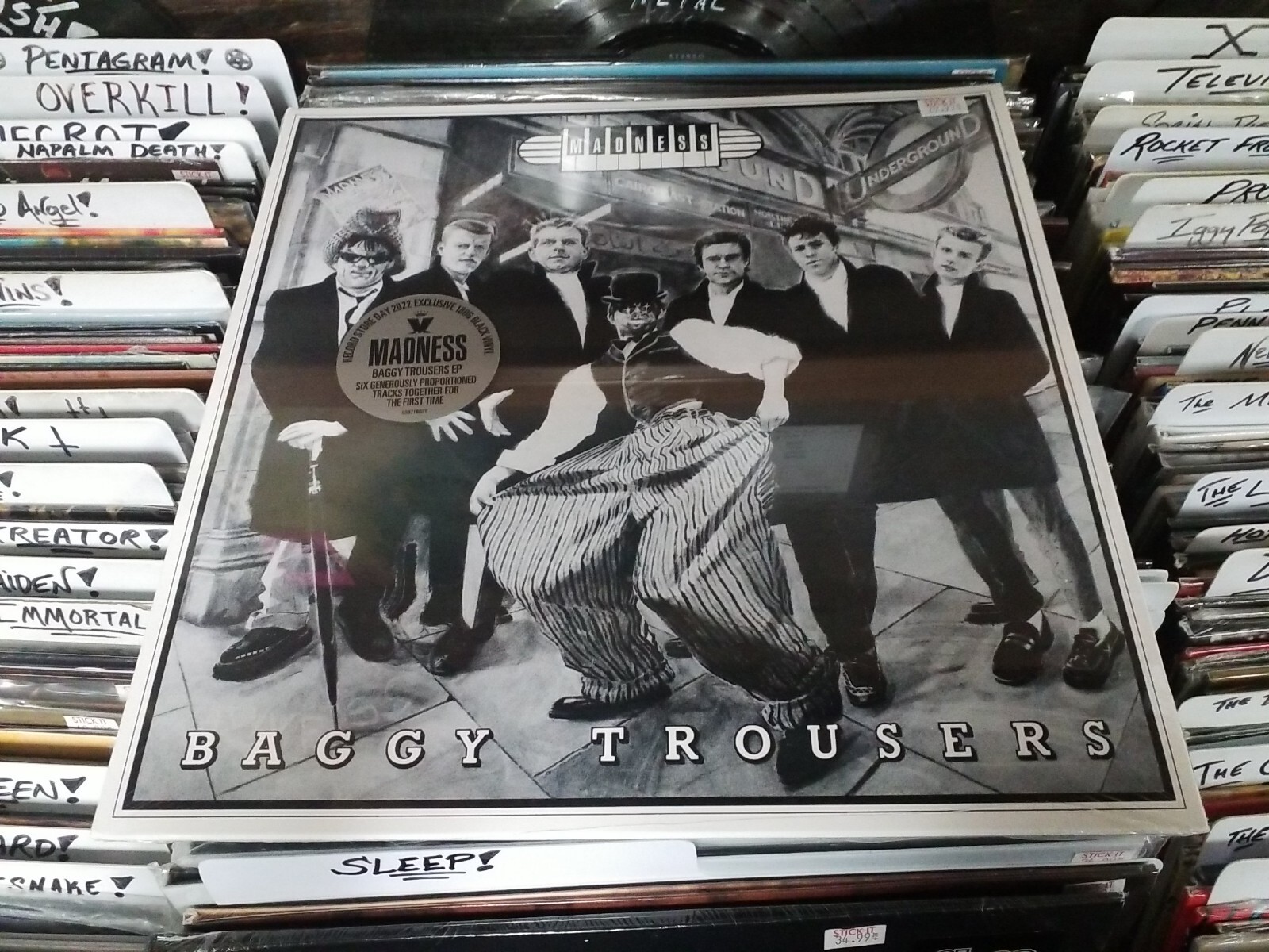 the madness baggy trousers