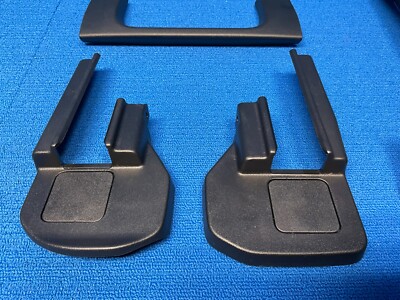 2020 - 2023 FORD EXPLORER REAR 2ND ROW LEFT SEAT SIDE TRIM COVER