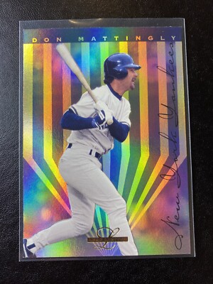 1995 Leaf Limited Gold Prism Foil #12 Don Mattingly Yankees Baseball Card
