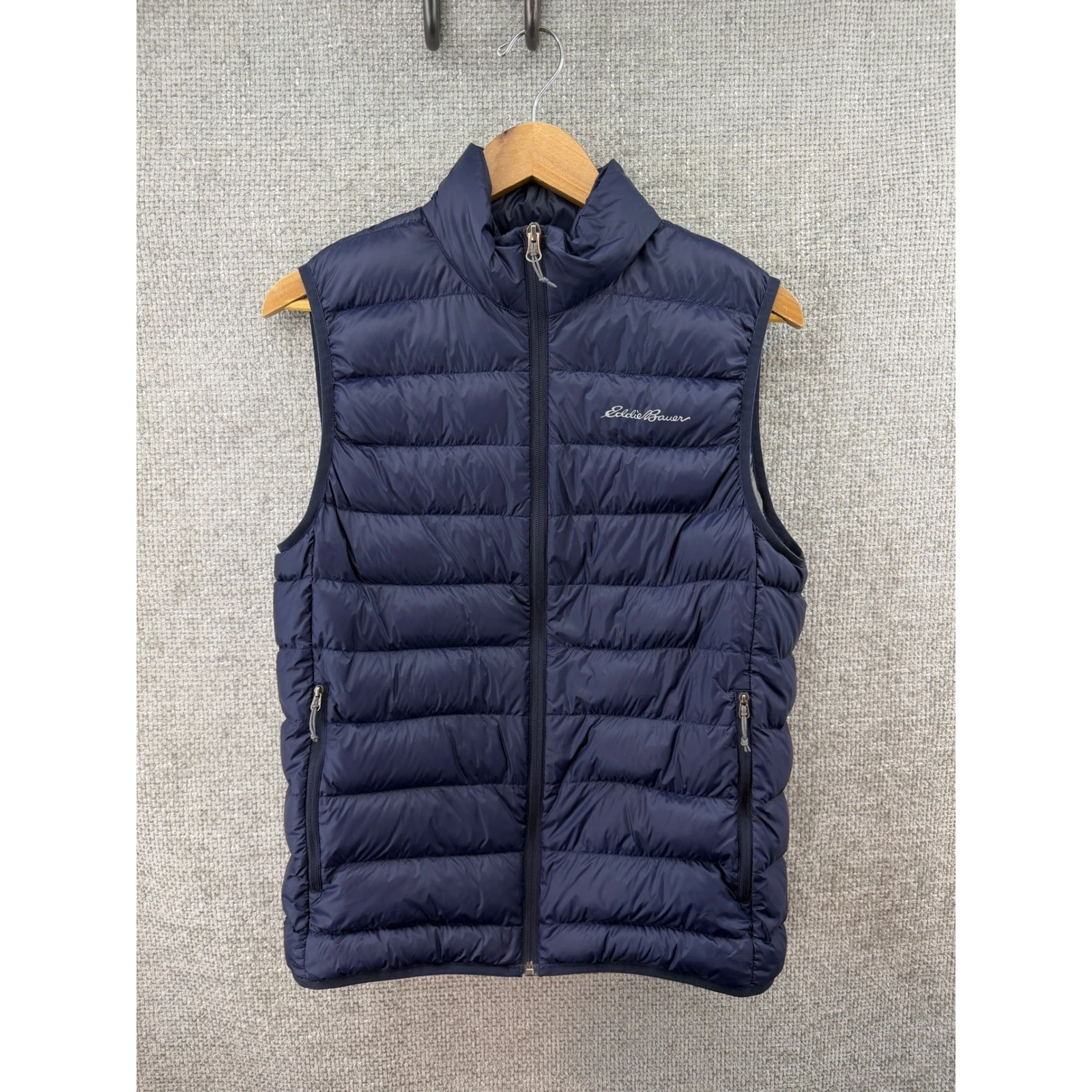 Eddie Bauer Men Small Blue Down Puffer Vest Lightweight Quilted Full Zip Outdoor