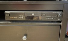 Sony CDP-XE500 single-disc CD player w/ a hig...