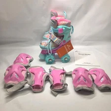 Sportneer Sz Xs Adjustable Child Quad Skates W/Lights &Protective Gear Set 