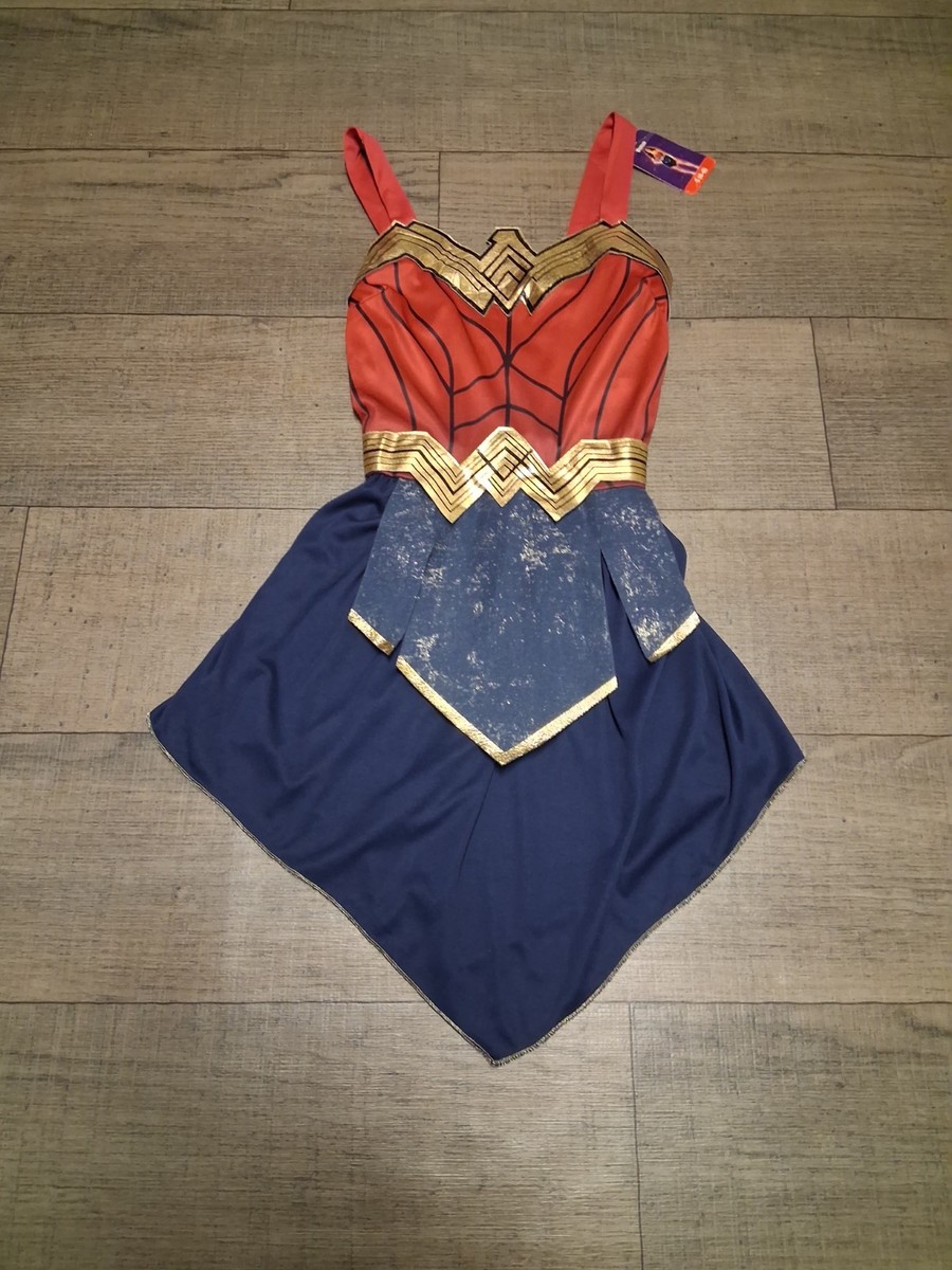 wonder woman 1984 party dress Style Crush: Gal Gadot's Leggy White "Goddess Gown" From WONDER WOMAN 1984 Fashion and Fandom