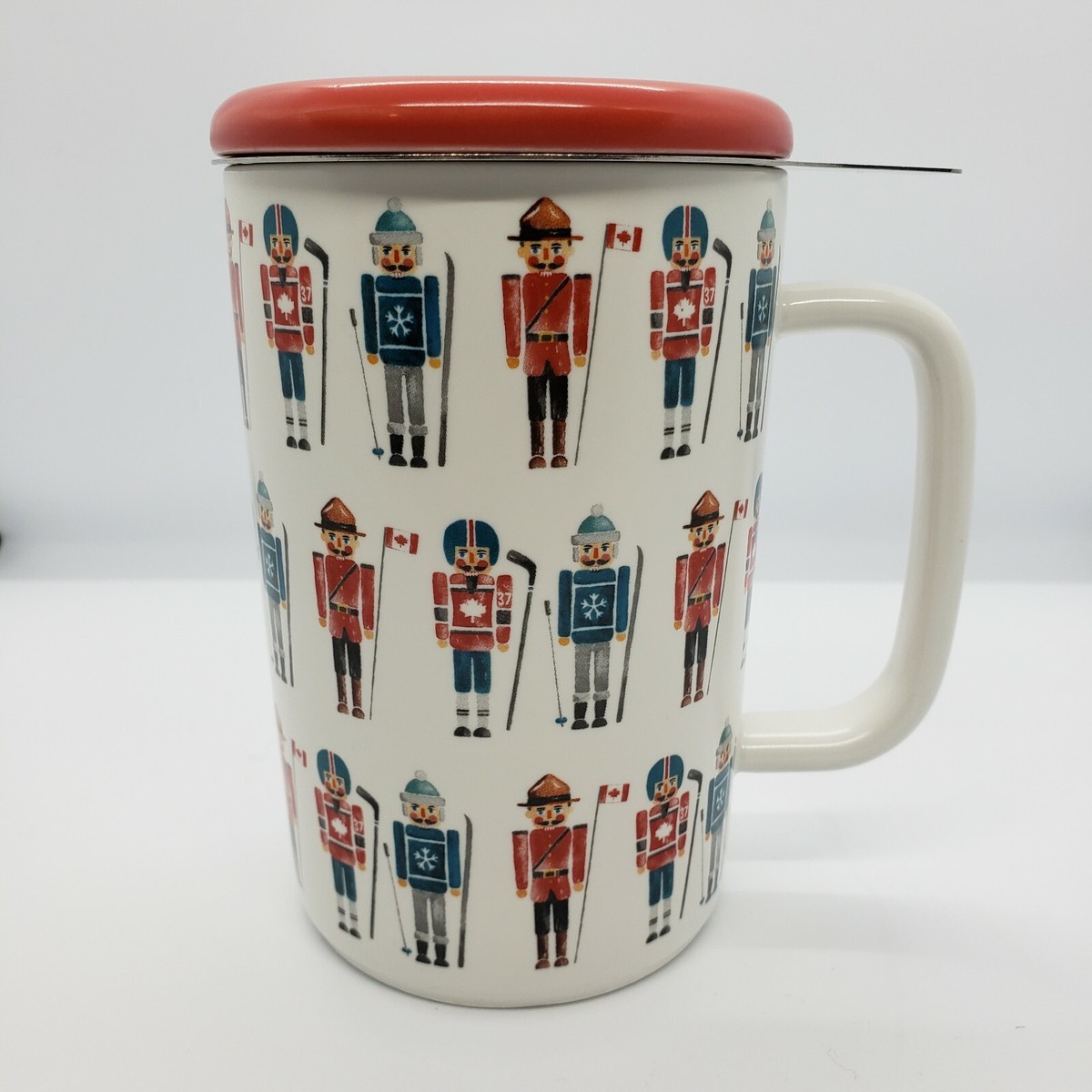 Indigo Tea Cup Mug With Strainer Nutcrackers 16 ounces New