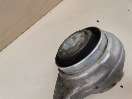 Bras de suspension inferieur avant gauche MERCEDES classe C W205 W213 - Picture 3 of 4