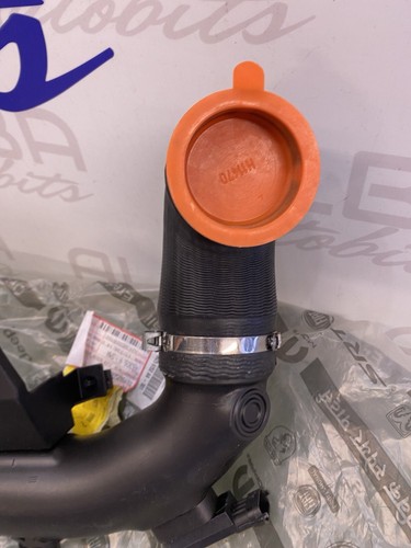 FIAT 500 X 500X JEEP RENEGADE INTERCOOLER PIPE 51960500 NEW GENUINE - Picture 2 of 5