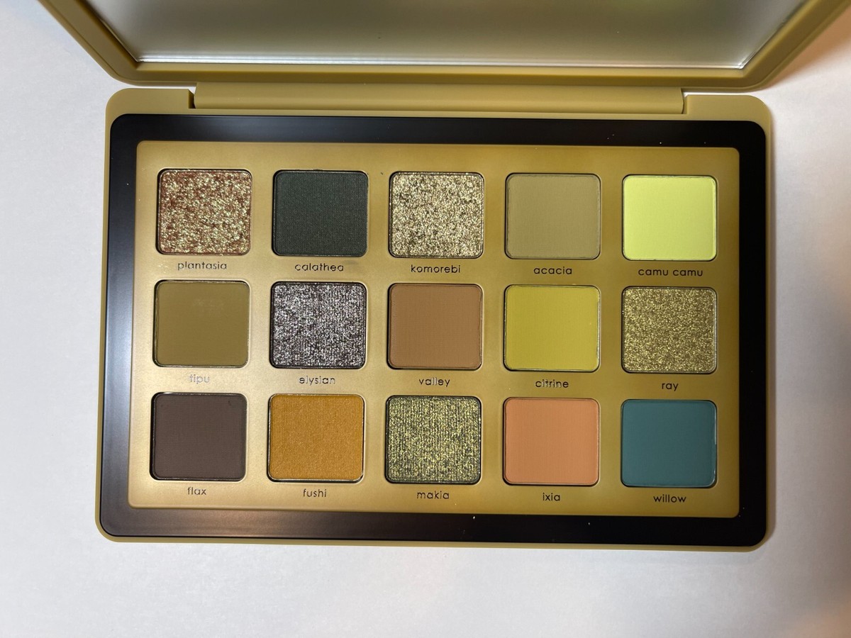 Natasha Denona Yucca Eyeshadow Palette 15 Clrs Matte Glitters