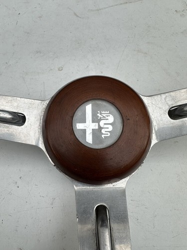 VOLANTE ALFA ROMEO GIULIA BERLINA GT JUNIOR - SPIDER DUETTO 1750 STEERING WHEEL - Foto 2 di 11