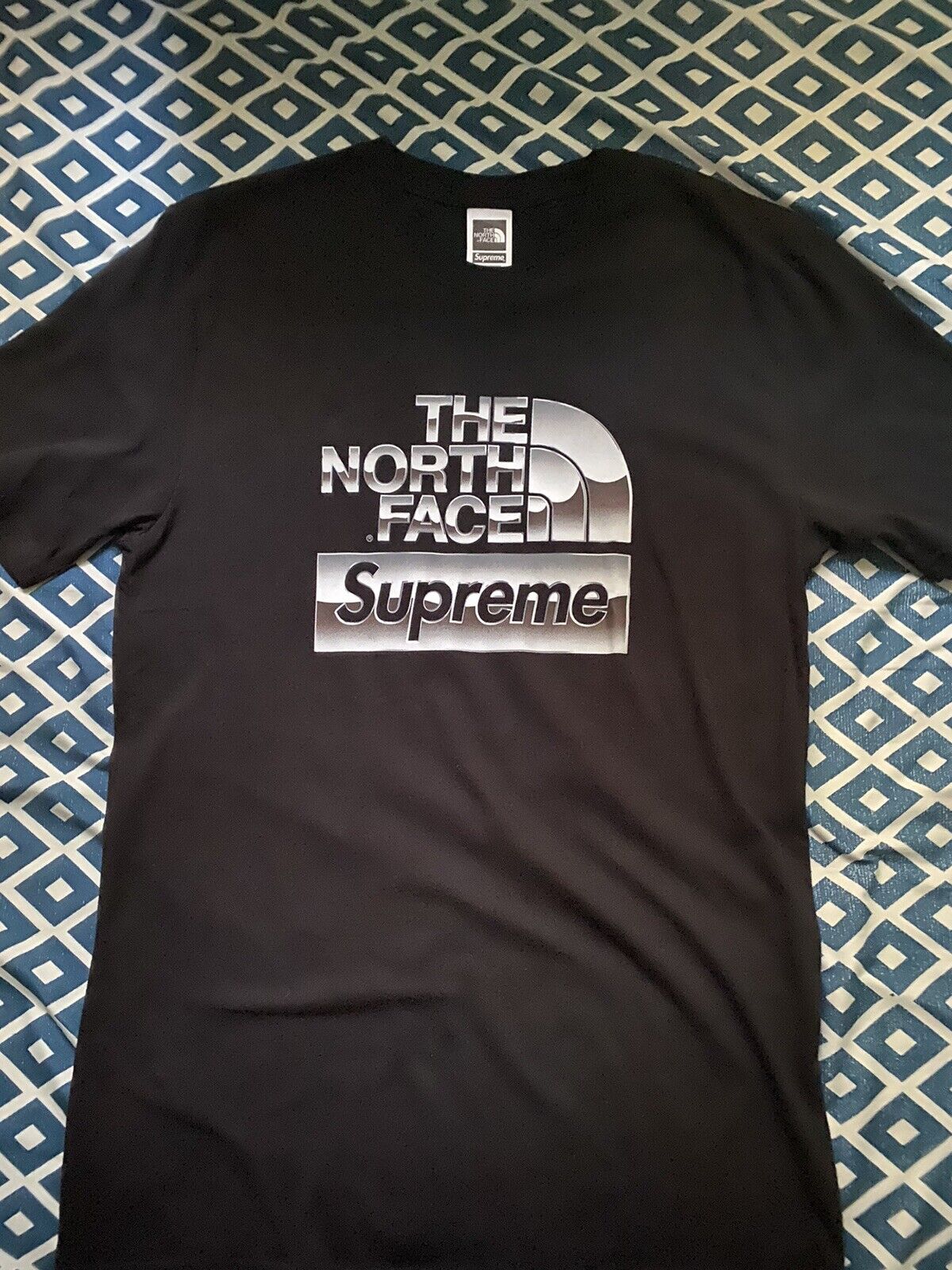 Supreme x The North Face Metallic Box Logo Chrome T-Shirt Black SS18 Size SMALL