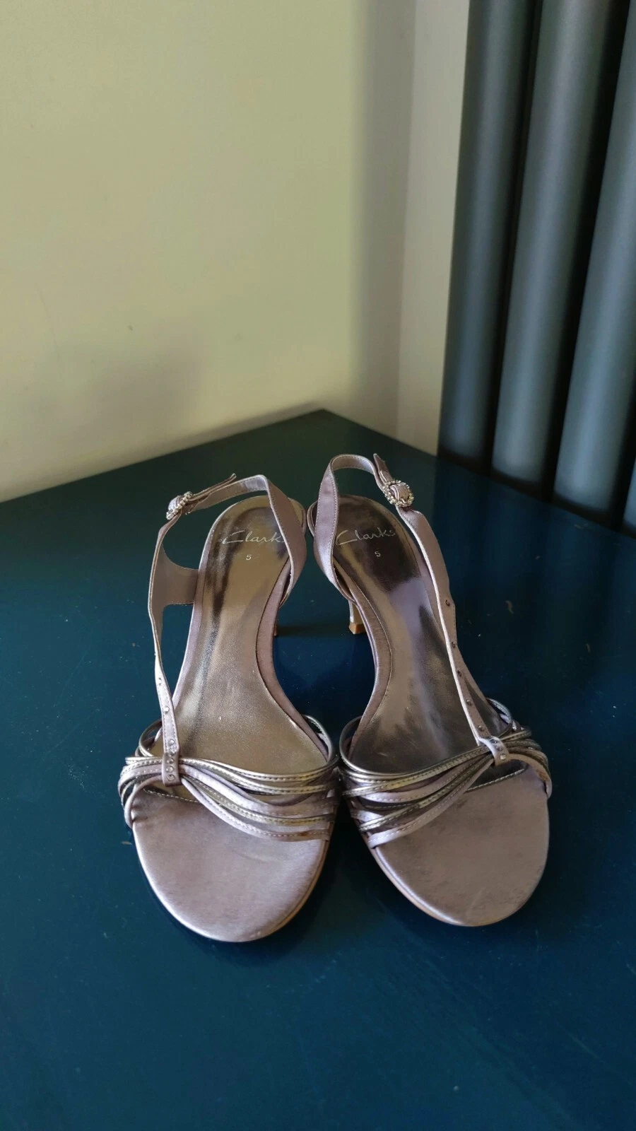 Sandali Clarks grigio lilla raso paillettes cinturino tacco taglia 5 38 *VGC*