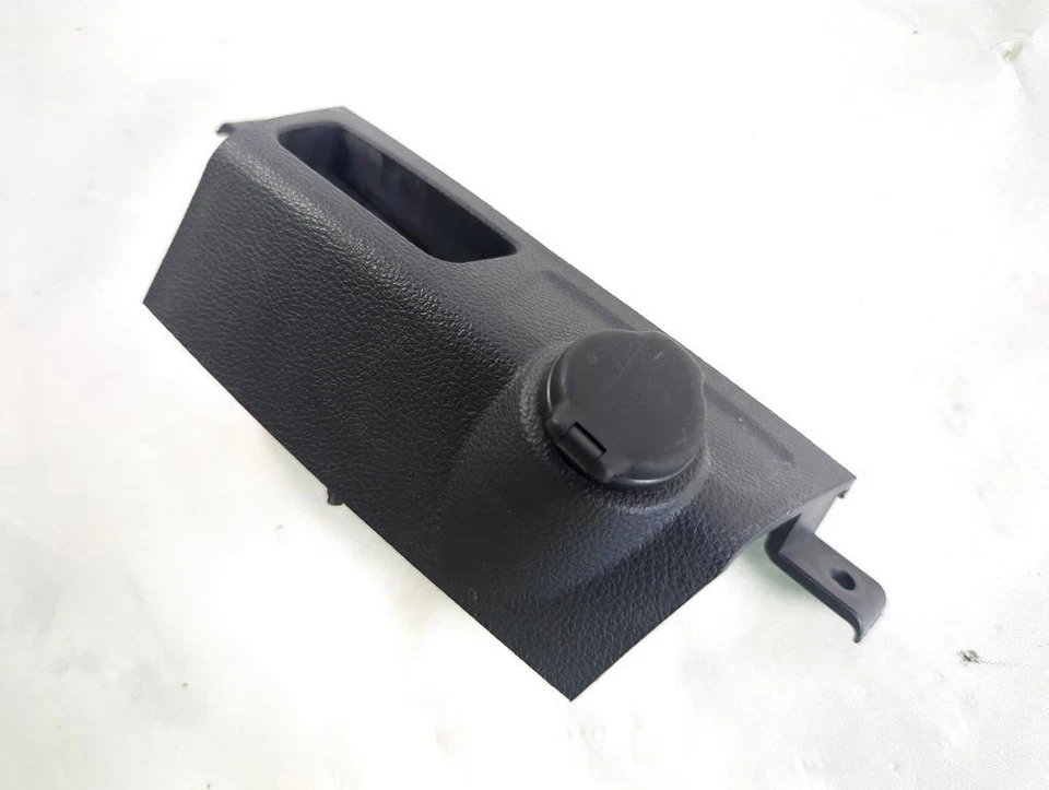 25774623 Socket Zigarettenanzünder CHEVROLET Trax 1.7 D 96KW Aut 5P (2014) Foto 2 de 4