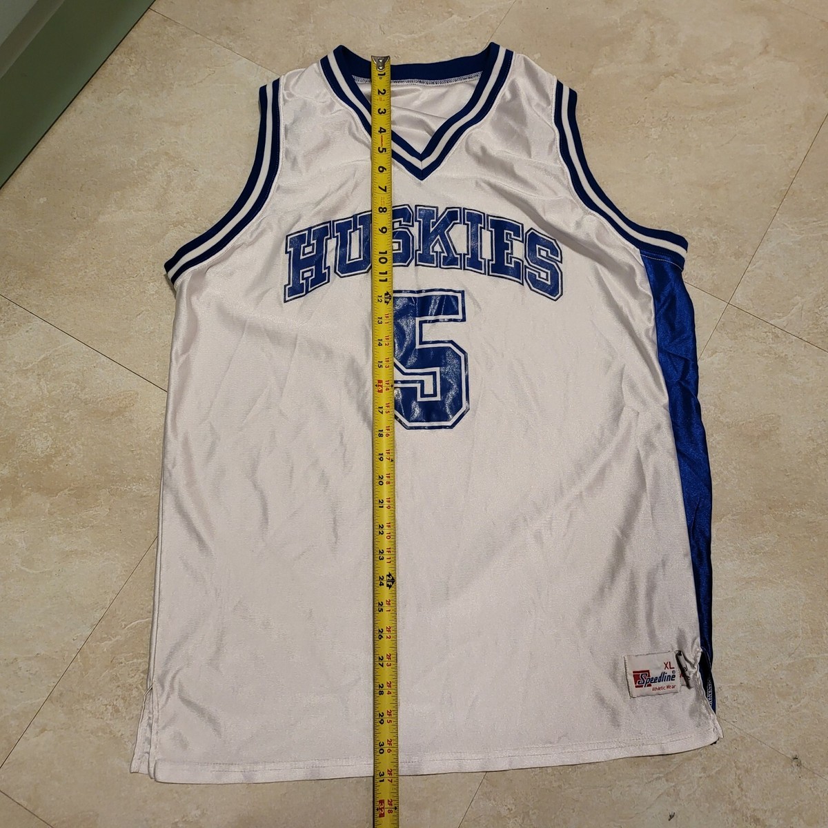UConn Huskies バスケットボールジャージ #5 Vintage 90s UConn Huskies Connecticut Basketball #5 Speedline
