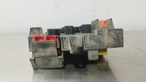 460023260 Caja Reles/Fusibles para OPEL VECTRA C BERLINA Comfort 2002 844306 - Imagen 3 de 10