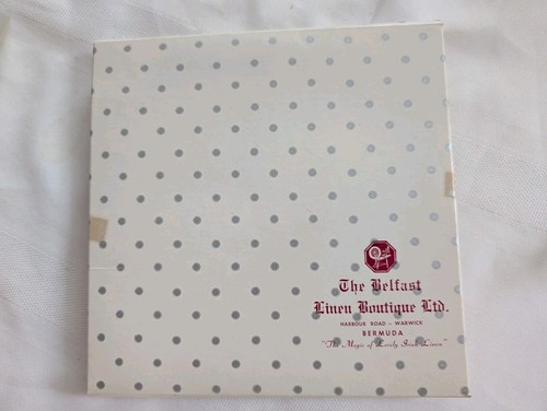 2 Vintage Sets of Hand Face Towels - 2 Brussels Battenburg Lace & 2 Sheer Insets - Picture 5 of 5