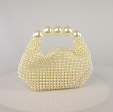 Handtasche klein aus Perlen Perlenhandtasche weiß Korb Hochzeit Brautjungfer