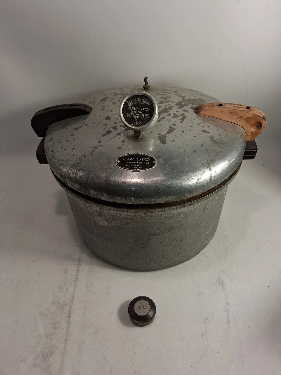 VTG Presto 21-B Pressure Cooker Canner 21 Qt USA w/new Sealing Ring Vent Co