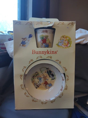 VTG '89 Royal Doulton Bunnykins Childs Mug Plate Bowl 3 Piece Orig Box EASTER