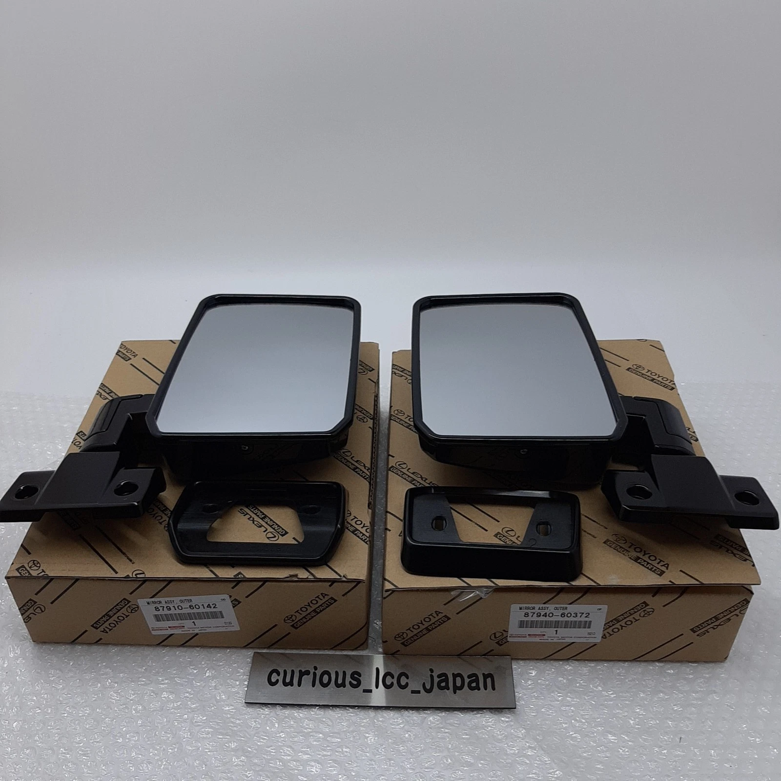 TOYOTA LAND CRUISER 70 Series OEM Outer Rear View Mirror RH & Set LH OEM