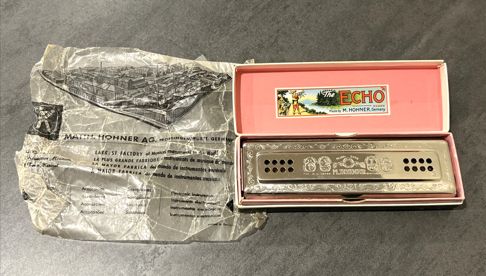 Vintage M. Hohner Echo Harp Harmonica 56 / 96 M 2 C / G Germany with Box