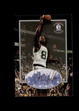 Antoine Walker 1997-98 Score Board Auto Collection Strongbox #41
