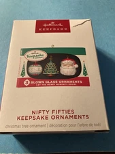 Hallmark Keepsake 2025 Nifty Fifties Ornament. **Read**