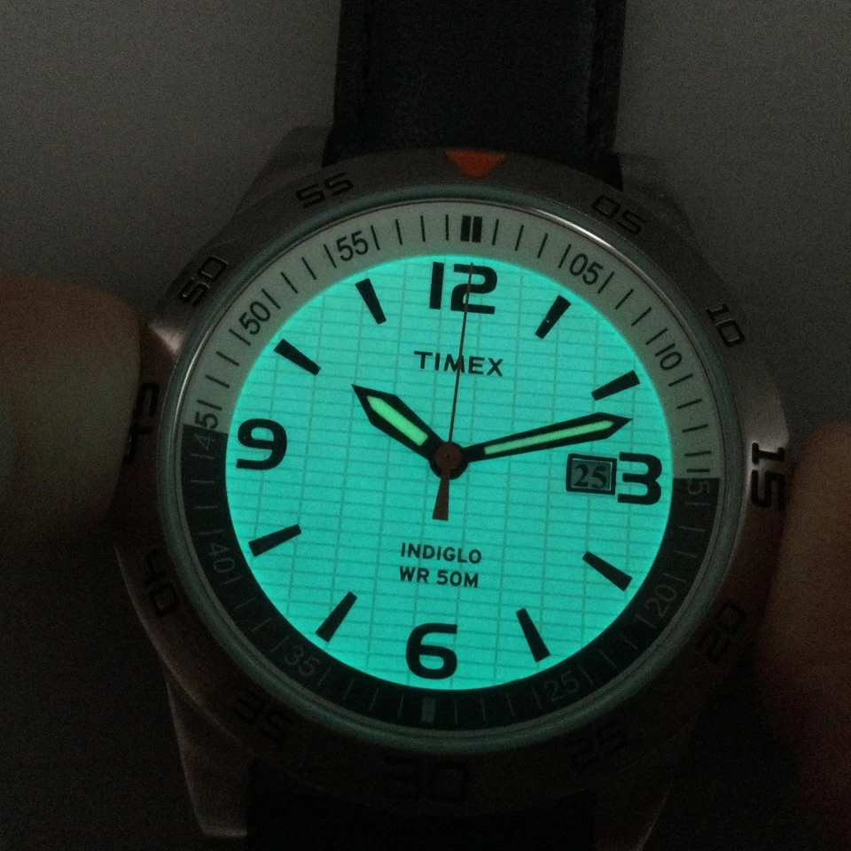 Reloj Timex Hombre 42mm Indiglo Fecha Cuero Acero Inoxidable T2N695 Batería Nueva Foto 3 de 4