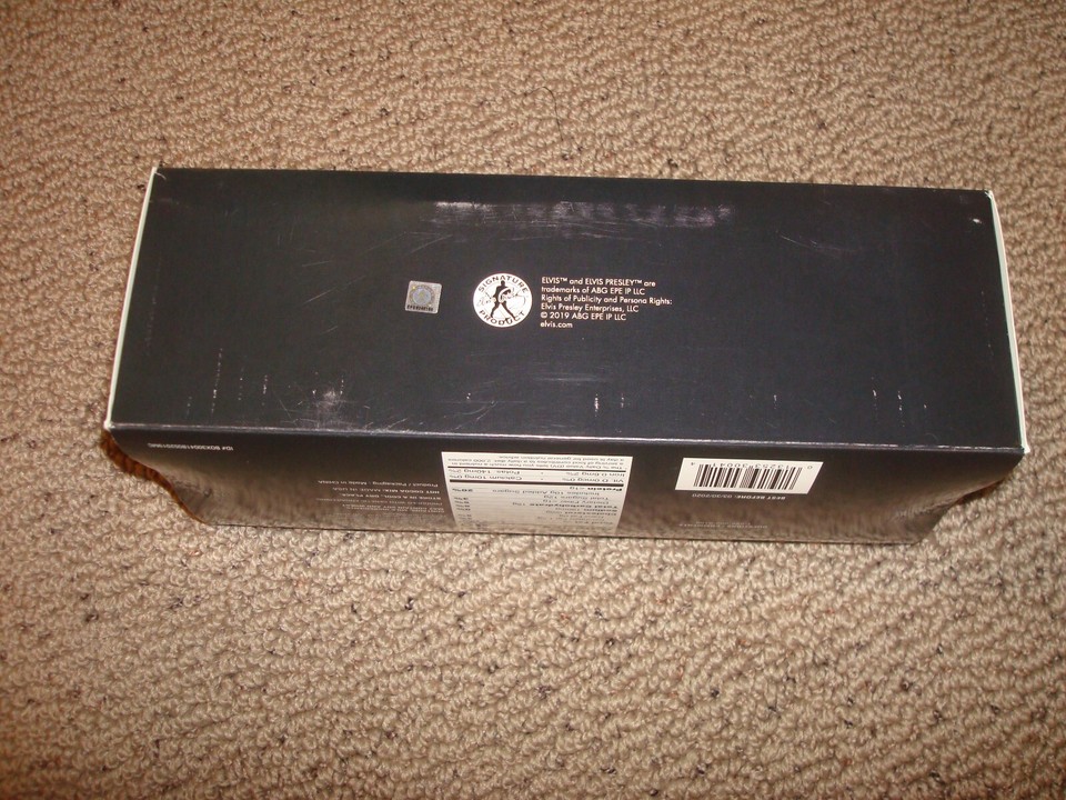 ELVIS PRESLEY Signature Product 2019 On Tour Hot Cocoa Mug Gift Set