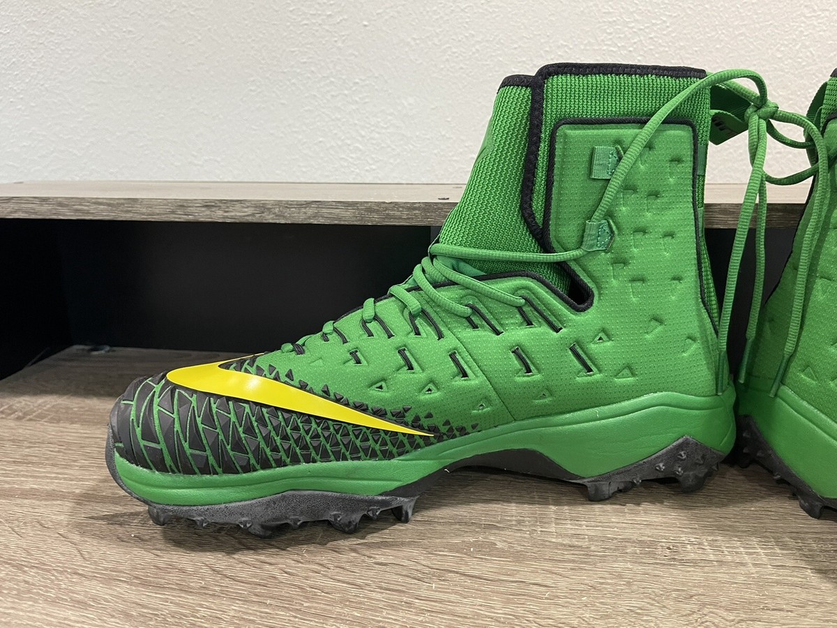 Oregon Ducks Nike Force Savage Elite Rubber Football Cleats Men’s Size 15 WIDE Amazon.com | Nike Men main image 4