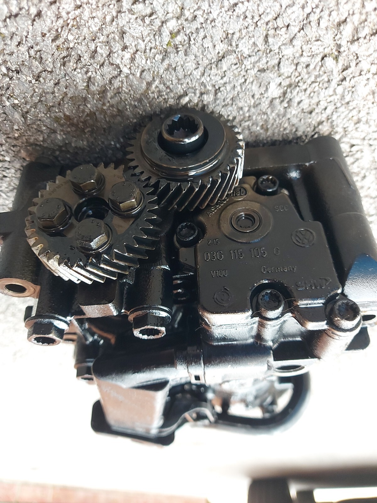 AUDI Vw Cbab Engine 2011 2.0 TDI OIL PUMP 03L103535 eBay