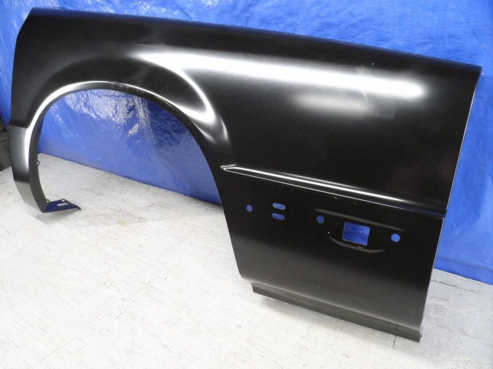 NOS Front Fender 1990-1993 Chrysler Imperial New Yorker Dodge Dynasty 5252138 - Image 3 of 4