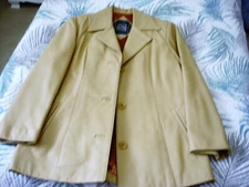 Vintage * Shaw Village - Canada * Beige Leather Coat / Jacket - Size MM VGC