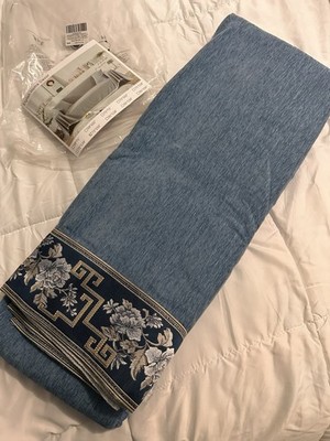 Blue Gray Floral Decorative Border Blanket 71x150 Machine Washable