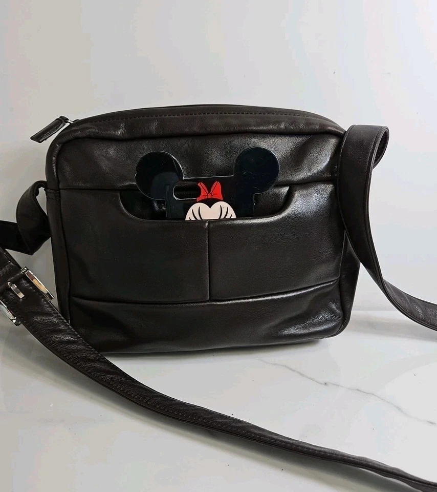 Tommy Hilfiger Dark ChocoBrown Leather Small Crossbody Purse 9x7x3" - Image 2 of 4