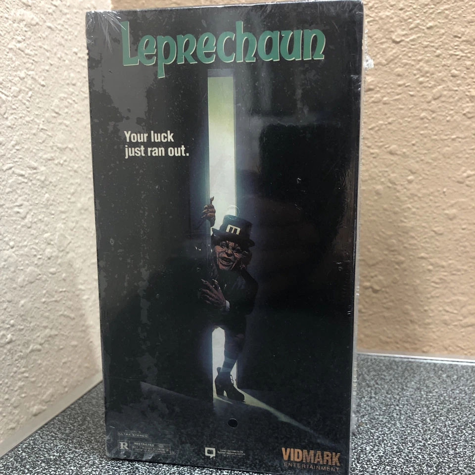 LEPRECHAUN VHS FACTORY SEALED HTF VERY RARE BOX SET. TRIMARK VIDMARK HORROR - Image 2 of 4