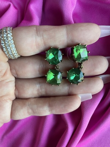 Betsey Johnson Kelly Green Teal Blue Lucite Gem Jewel Tones Ocean Water Earrings - Picture 3 of 3