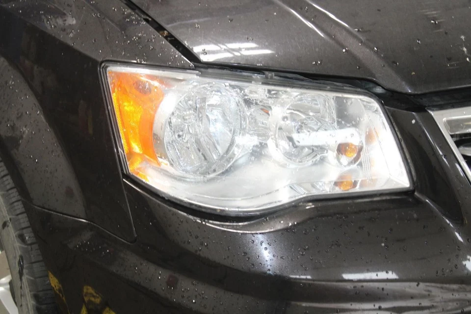 2015 Chrysler Town & Country Front Tie Bar Crossmember FWD 3.60L Used - Image 3 of 4