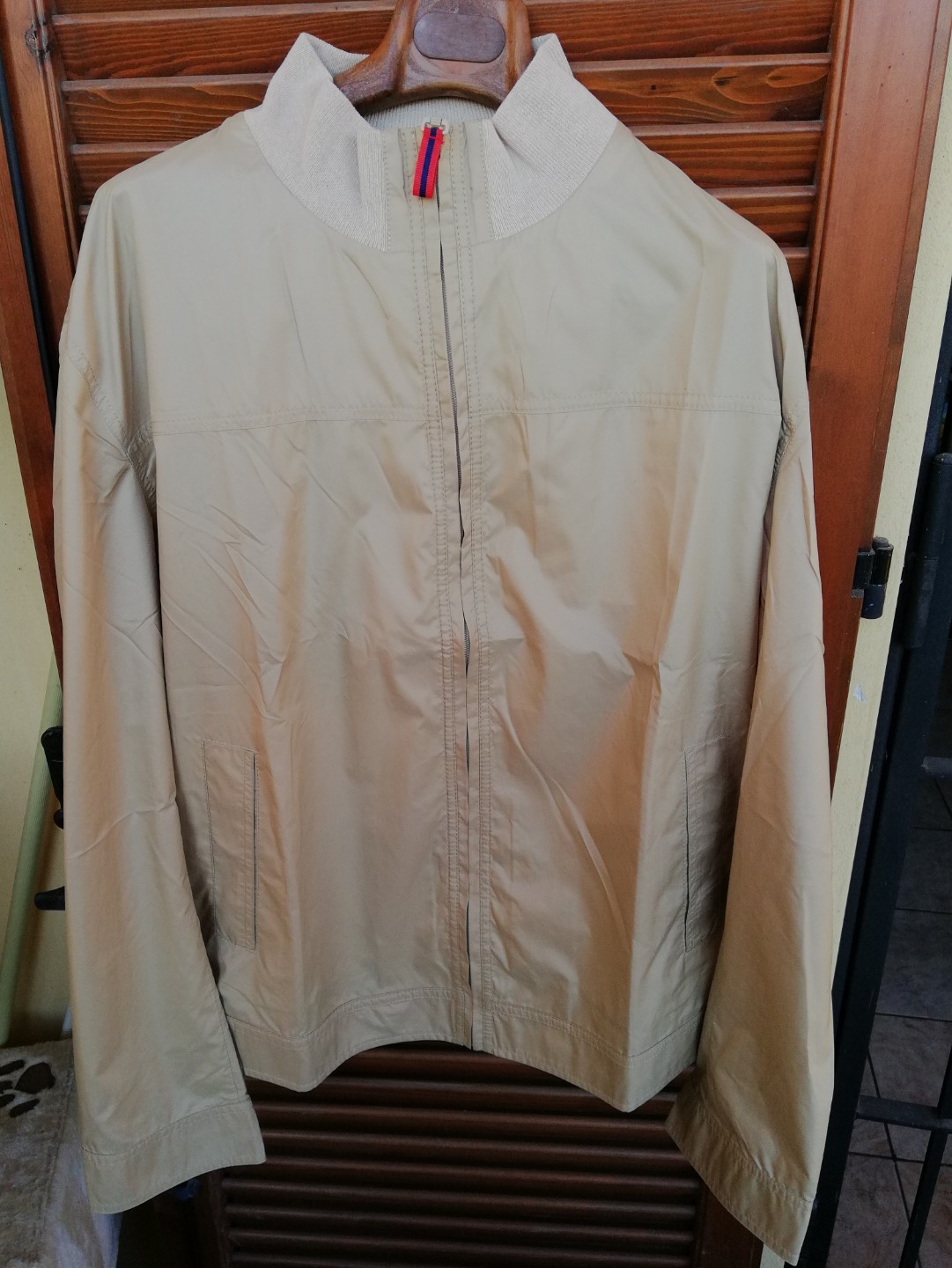 GIACCA A VENTO IMPERMEABILE FILA TG.54 NUOVA. Scontata