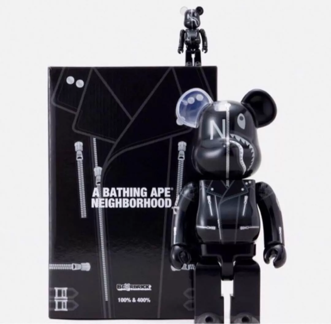 BE@RBRICK BAPE × NEIGHBORHOOD 100%&400%